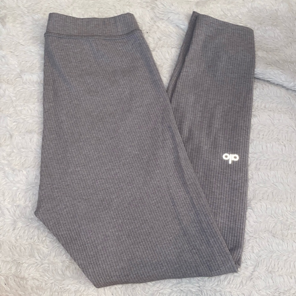 Alo ribbed 7/8 leggings